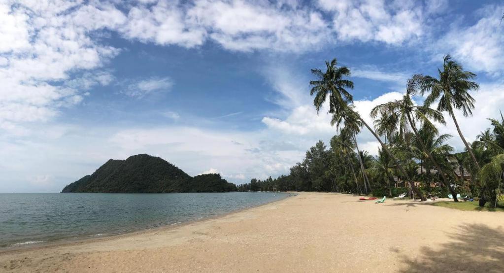 OYO 1143 Phet Luran Thai Resort Kohchang Koh Chang Exterior foto